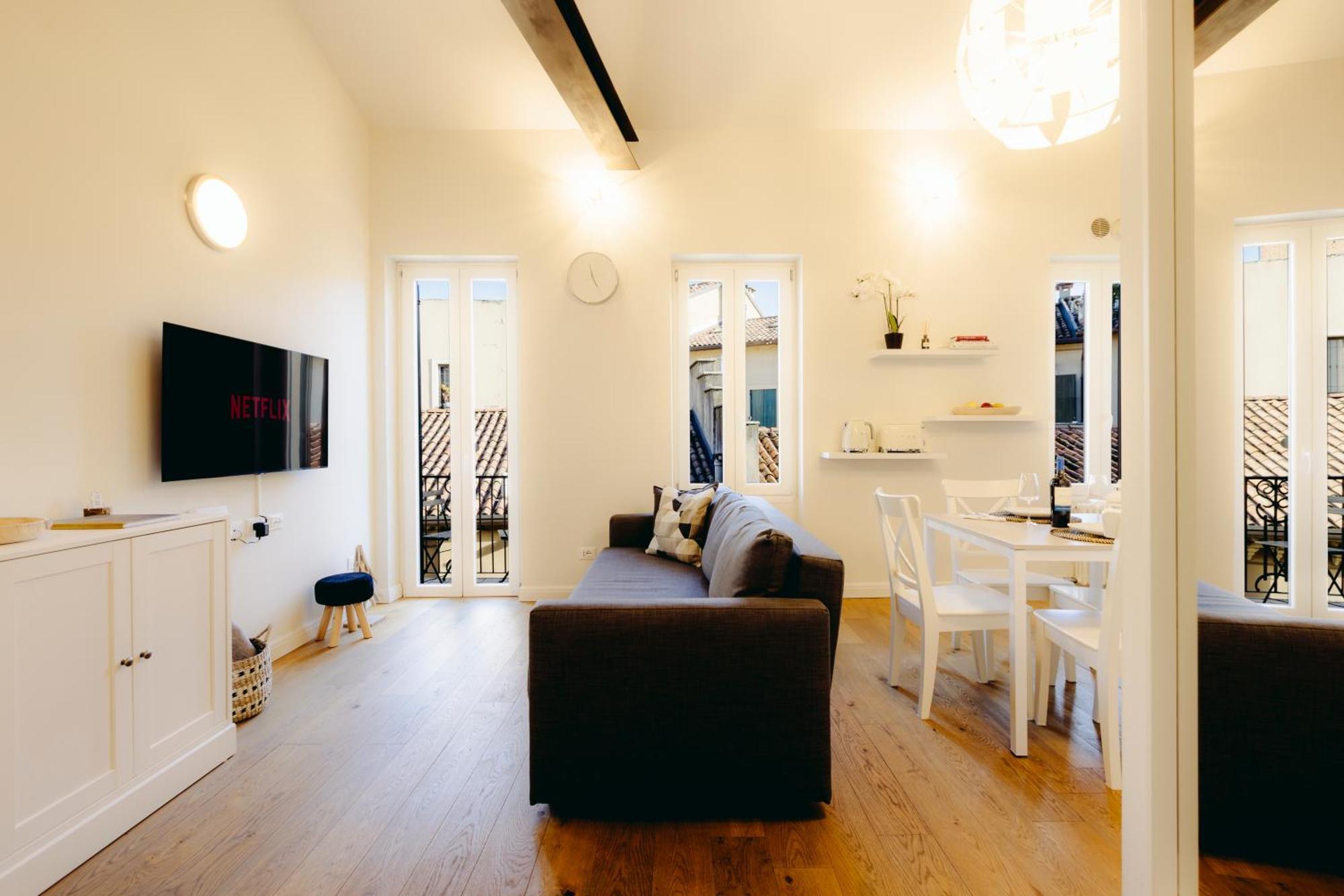 Eap Suites, Vérone Extérieur photo